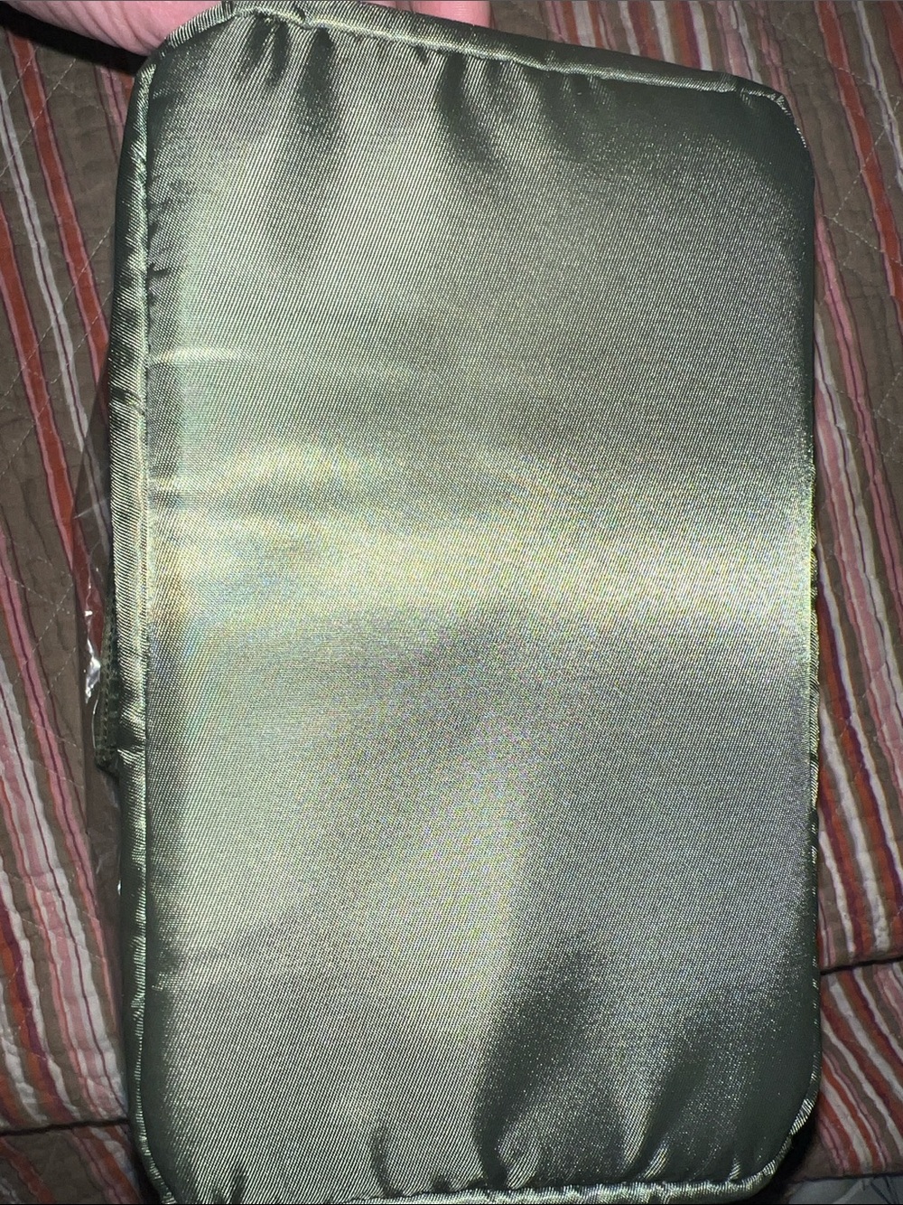 NWT~LUG~Gobble Lunch Tote in Olive Green - Picture 4 of 4